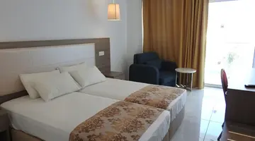 Corfu Hotel