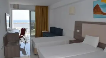 Corfu Hotel