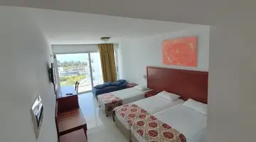 Corfu Hotel