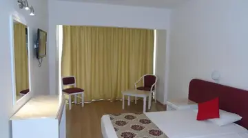 Corfu Hotel
