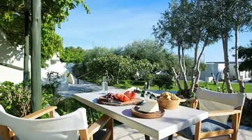 Coriva Beach Hotel
