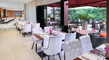 Cornaro Hotel