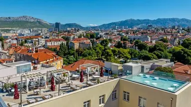 Cornaro Hotel