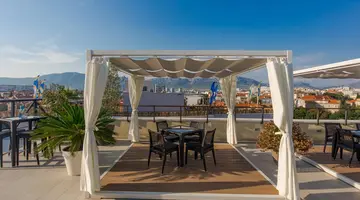 Cornaro Hotel