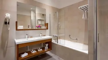 Cornaro Hotel