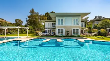 CORNELIA AZURE VILLAS