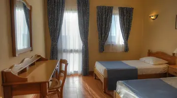 Cornucopia Hotel