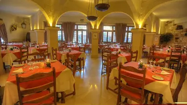 Cornucopia Hotel