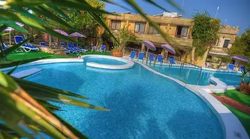 Cornucopia Hotel
