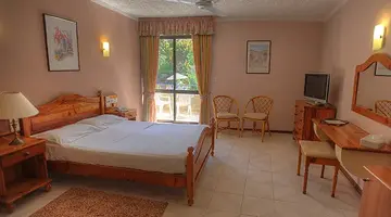 Cornucopia Hotel