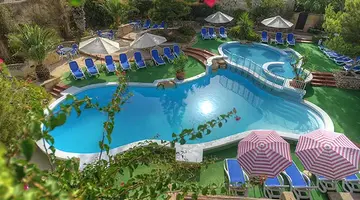 Cornucopia Hotel