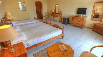Cornucopia Hotel