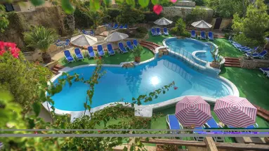 Cornucopia Hotel