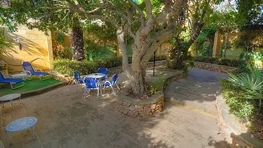 Cornucopia Hotel