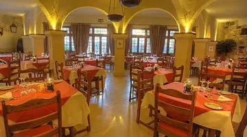 Cornucopia Hotel