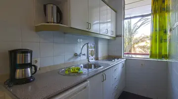 Corona Blanca