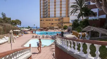 Corona Roja Aparthotel