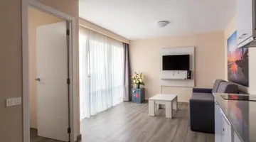 Corona Roja Apartments
