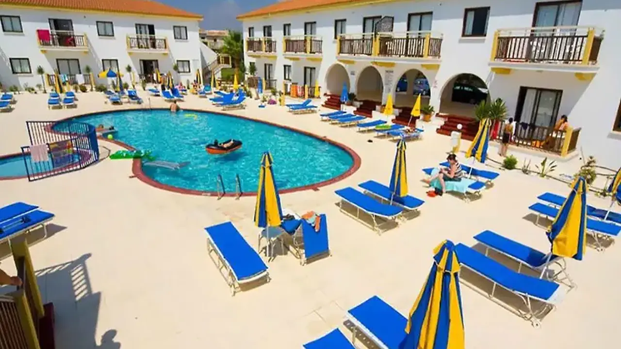 Cosmelenia Hotel Apartments