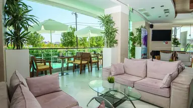 COSMOPOLITAN HOTEL & SPA