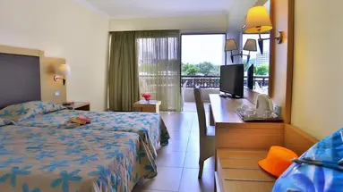 COSMOPOLITAN HOTEL