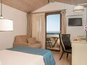 COSMOPOLITAN HOTEL