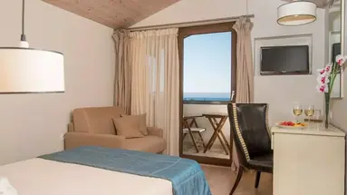 COSMOPOLITAN HOTEL