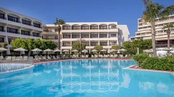 COSMOPOLITAN HOTEL