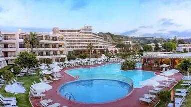 COSMOPOLITAN HOTEL