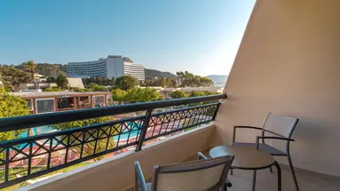 COSMOPOLITAN HOTEL
