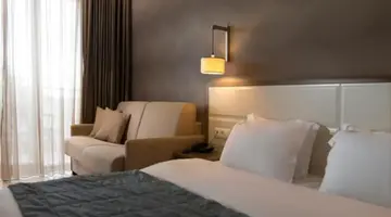 Cosmopolitan Hotel