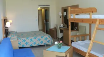 COSMOPOLITAN HOTEL
