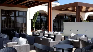 COSMOPOLITAN HOTEL