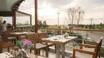 COSMOPOLITAN HOTEL