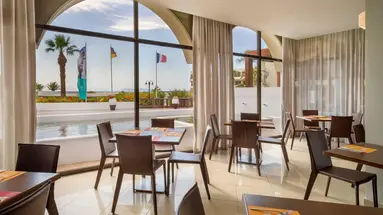 COSMOPOLITAN HOTEL