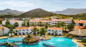 Costa Caribe Beach Hotel & Resort