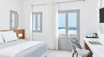 Costa Grand Resort & Spa