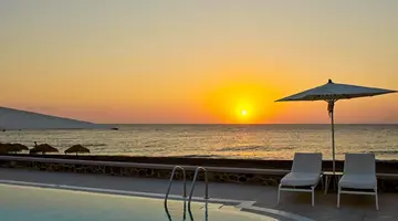 Costa Grand Resort & Spa