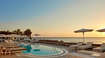 Costa Grand