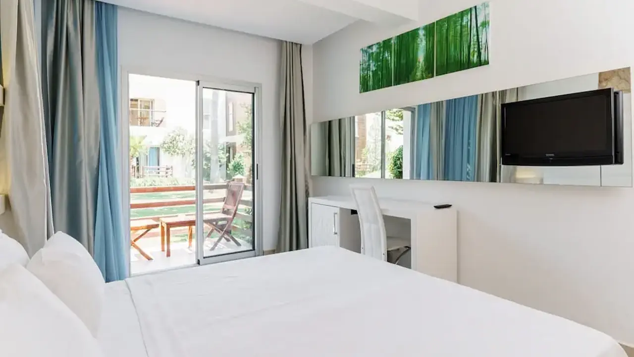 Costa Luvi Hotel