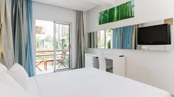 Costa Luvi Hotel
