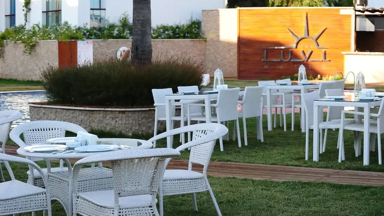 Costa Luvi Hotel