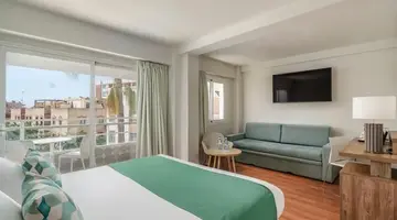 Costa Malaga by Pierre Vacances