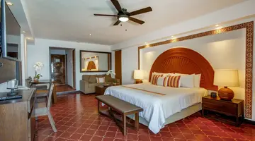 Costa Sur All Inclusive Resort