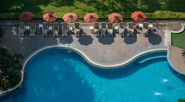 COSY BEACH HOTEL
