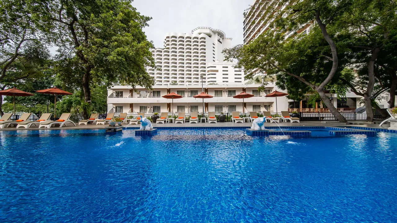 COSY BEACH HOTEL