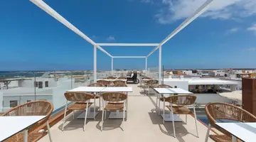 Cotillo House
