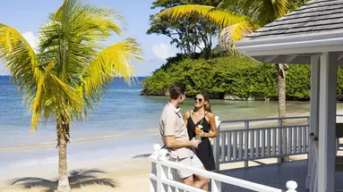 Couples Sans Souci