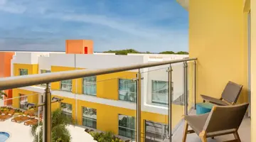 Courtyard by Marriot Curacao