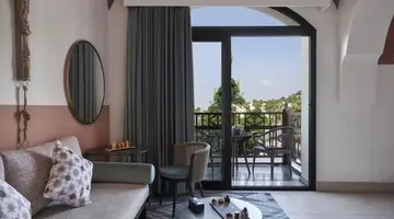 Cove Rotana Resort